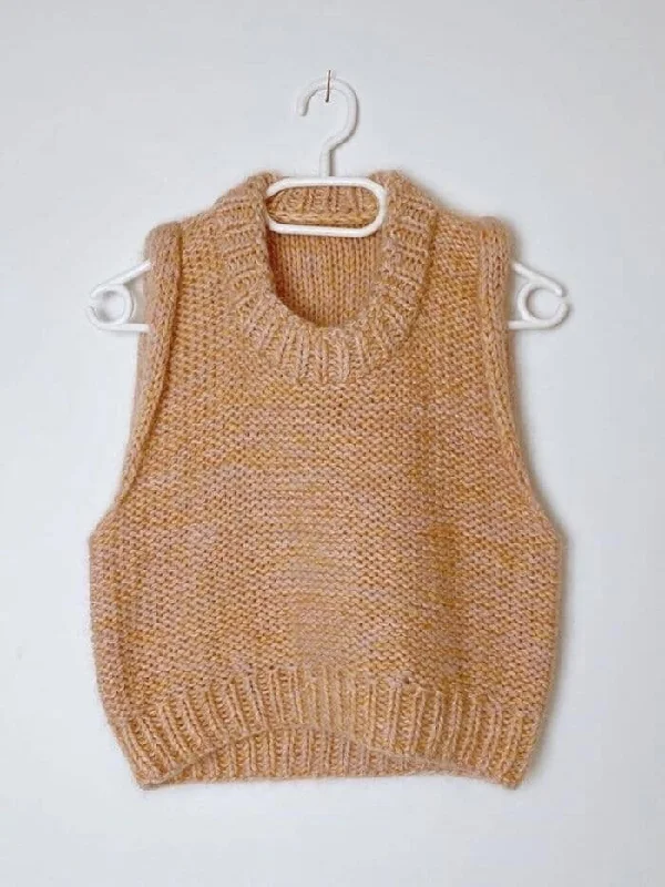 Mega Saga Vest by Spektakelstrik, knitting pattern