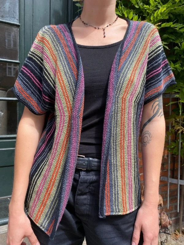 Ypsilon vest by Hanne Falkenberg, No 21 knitting kit