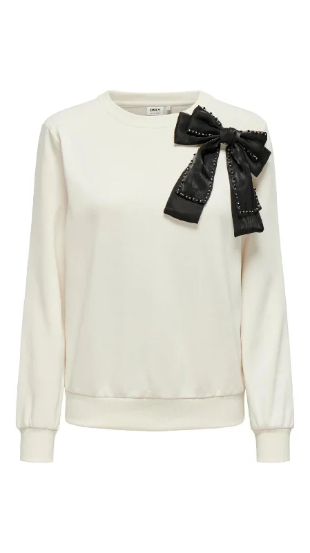 Bow Cream Sweater