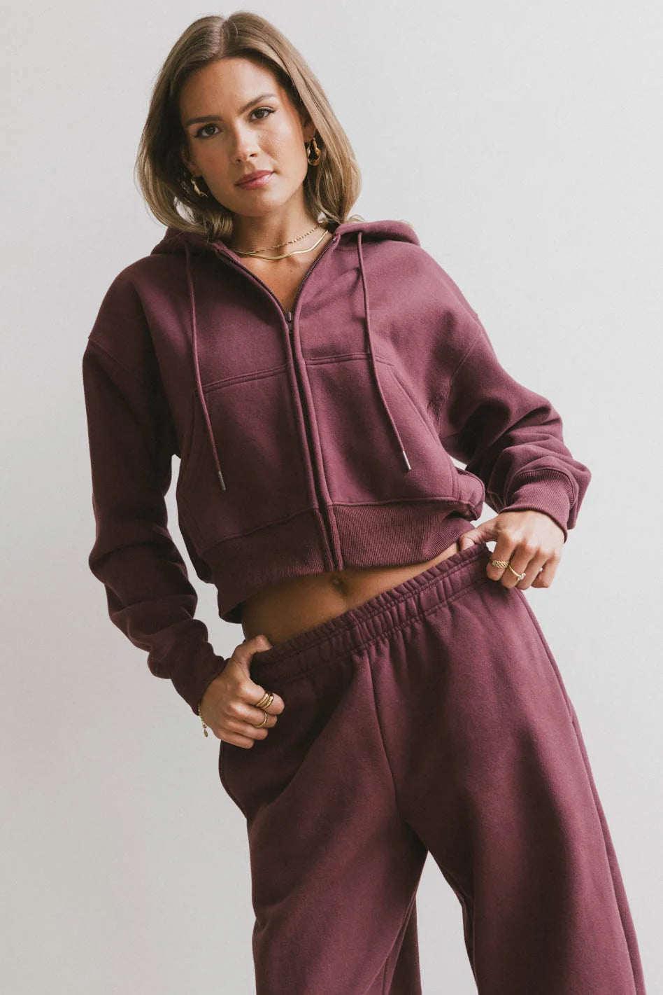 Ezra Zip Up in Burgundy