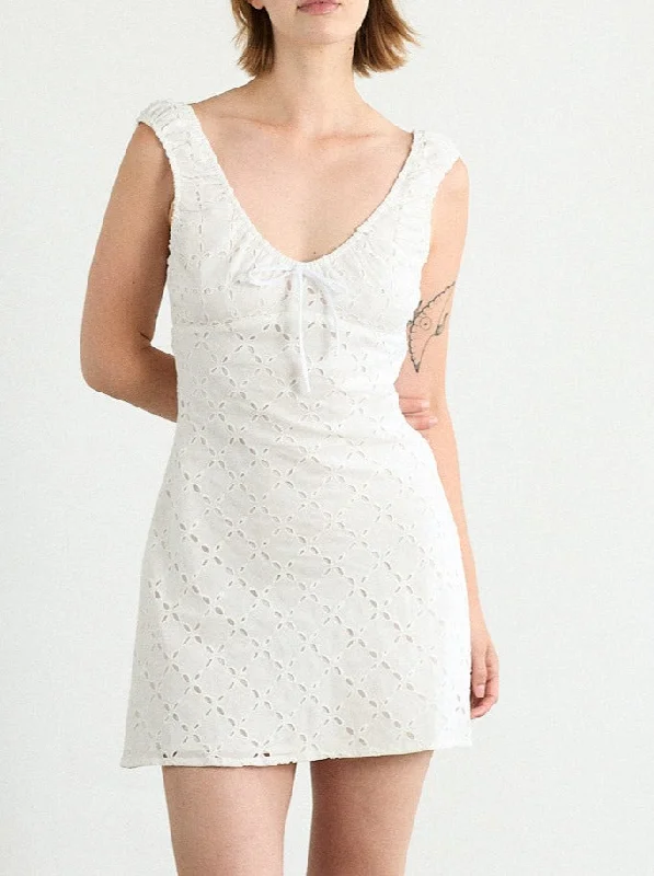 Cedar Eyelet Dress - White